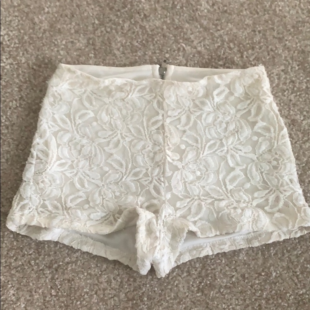 White high waisted lace shorts SIZE SMALL